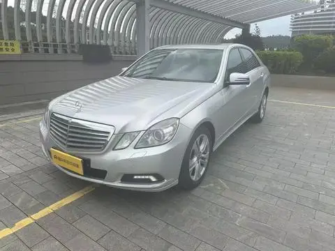 Mercedes-Benz E-Class 2010