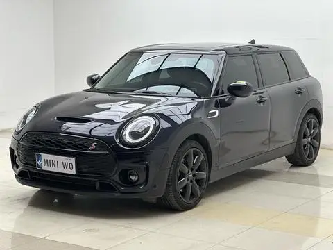 MINI CLUBMAN 2022