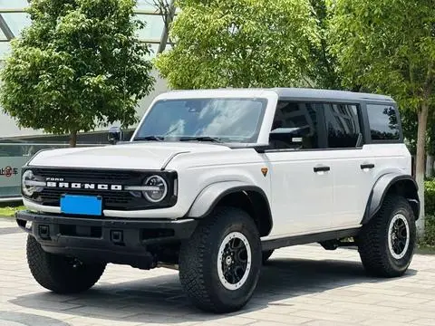Ford Bronco 2024