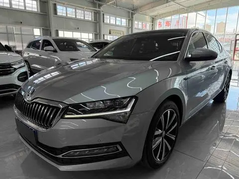 Skoda Superb 2022