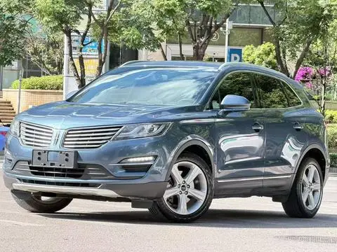 Lincoln MKC 2018