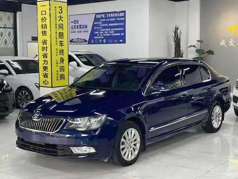 Skoda Superb 2013