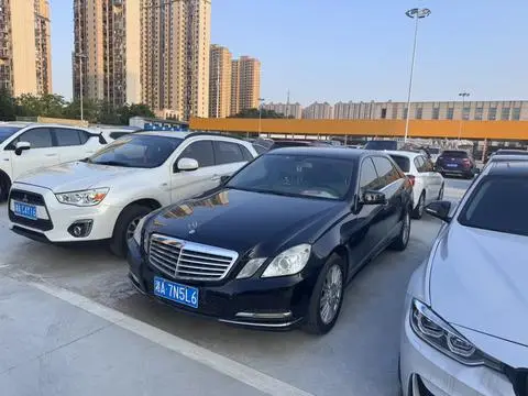 Mercedes-Benz E-Class 2012