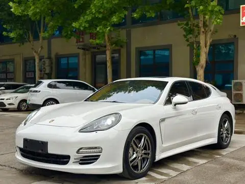 Porsche Panamera 2012