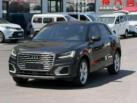 Audi Q2L 2018
