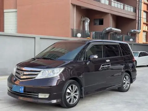 Honda 艾力绅 2012
