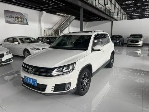 Volkswagen Tiguan 2015