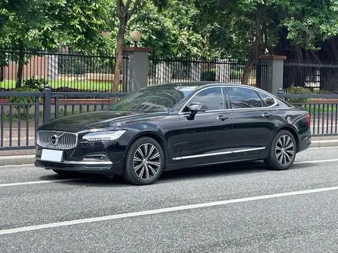 Volvo S90 2021