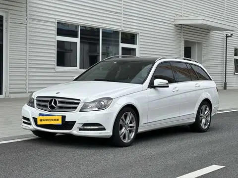 Mercedes-Benz C-Class 2011