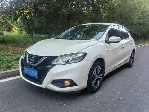 Nissan 骐达TIIDA 2016 — фото 1