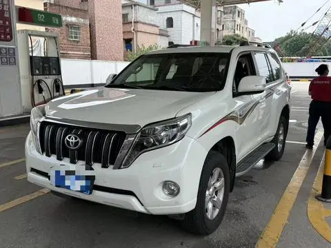 Toyota Prado 2016