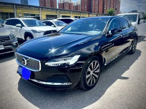 Volvo S90 2022