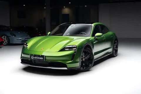 Porsche Taycan 2022