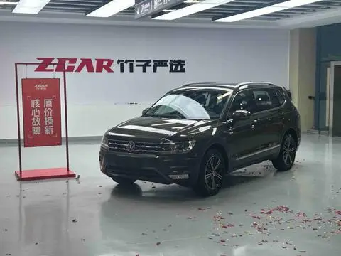 Volkswagen Tiguan L 2019