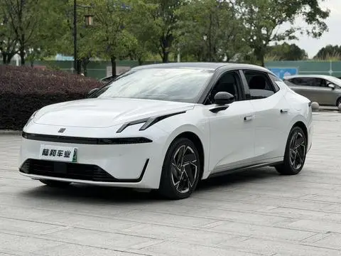 Lynk & Co 07 EM-P 2024