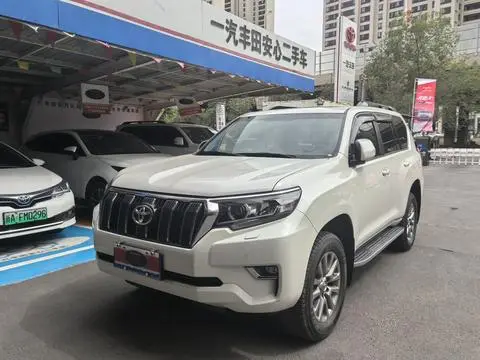 Toyota Prado 2018