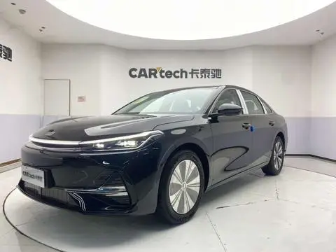 Geely A7 EM 2025 — фото 1