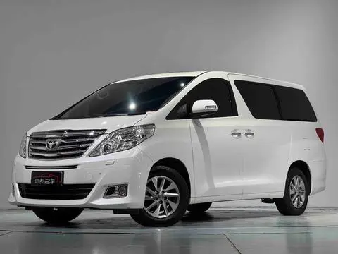 Toyota 埃尔法 2012