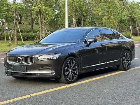 Volvo S90 2022