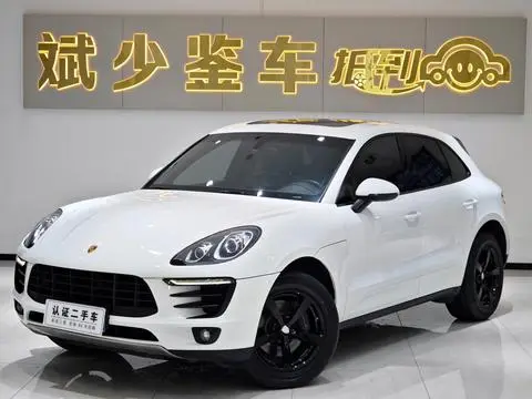 Porsche Macan 2016