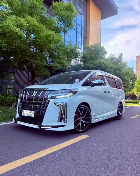 Toyota 埃尔法 2018