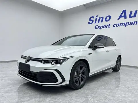 Volkswagen Golf 2021