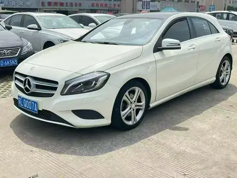 Mercedes-Benz A-Class 2013 — фото 1