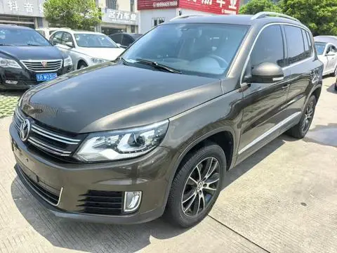 Volkswagen Tiguan 2015