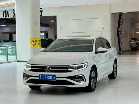 Volkswagen Bora 2023