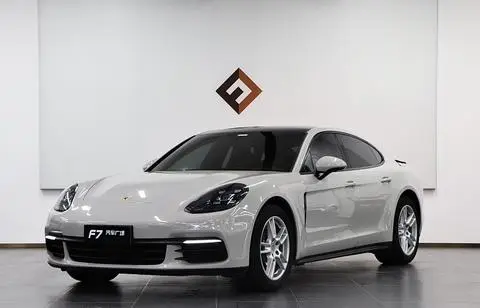 Porsche Panamera 2017