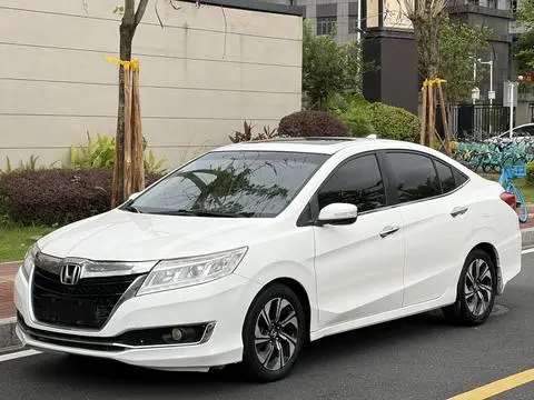 Honda Crider 2016