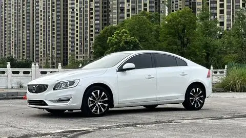 Volvo S60 2019