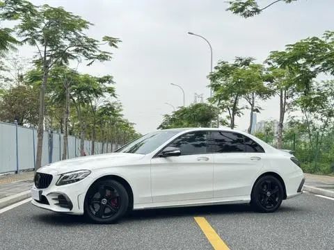 Mercedes-Benz C-Class 2019 — фото 1