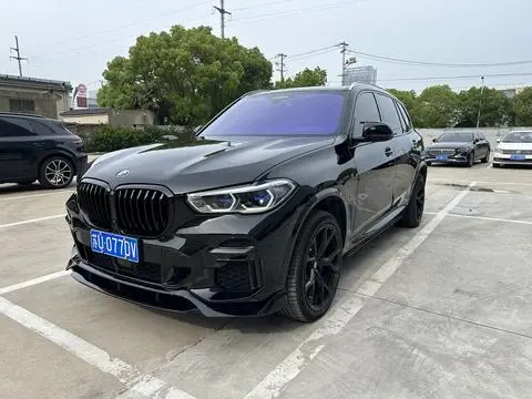 BMW X5 2022 — фото 1