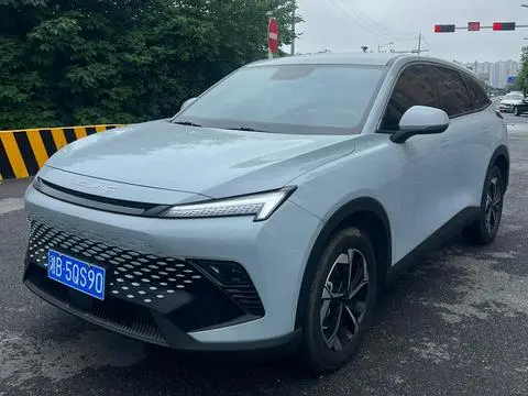BAIC 魔方 2023