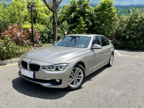 BMW 3 Series 2016 — фото 1