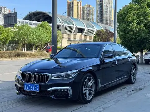 BMW 7 Series 2018 — фото 1