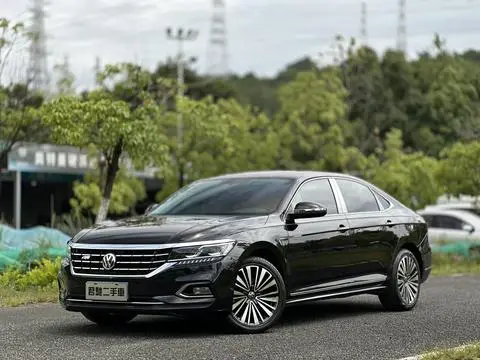 Volkswagen Passat 2020 — фото 1