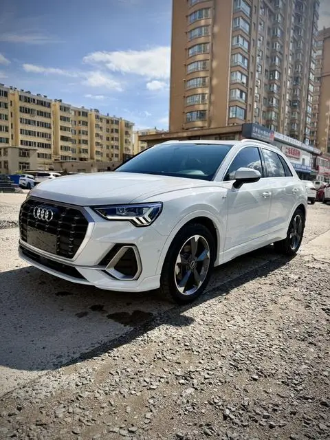 Audi Q3 2022