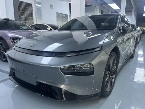 XPeng 小鹏P7 2022