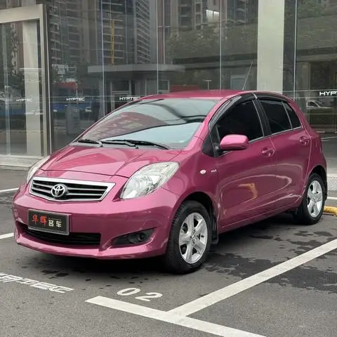 Toyota 雅力士 2011