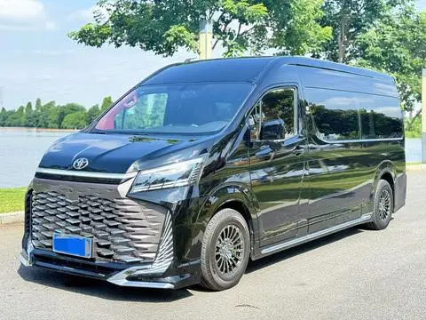 Toyota Hiace 2024