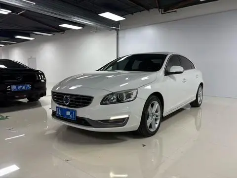 Volvo S60 2015