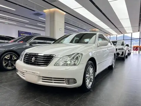 Toyota Crown 2005