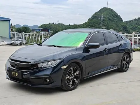 Honda Civic 2019 — фото 1