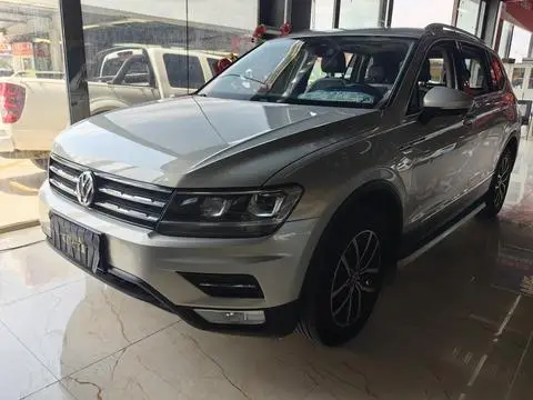 Volkswagen Tiguan L 2017