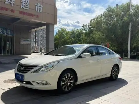 Hyundai 索纳塔八 2013