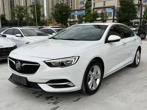 Buick Regal 2019 — фото 1