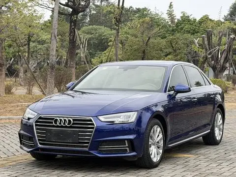 Audi A4L 2019