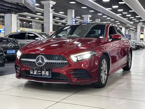 Mercedes-Benz A-Class 2019 — фото 1